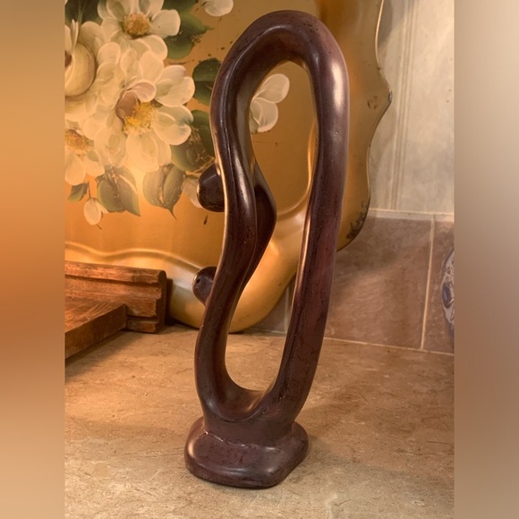 mother and child abstract figure - Picture 2 of 7